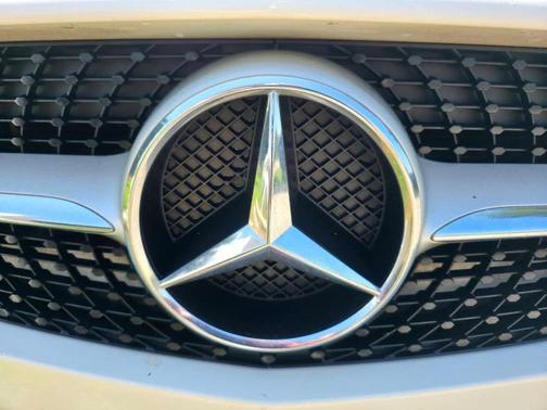 2018 Mercedes-Benz CLA 250 Base