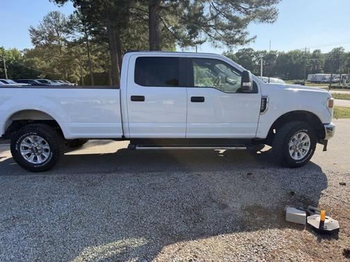 Oxford White 2022 Ford F-250 XL