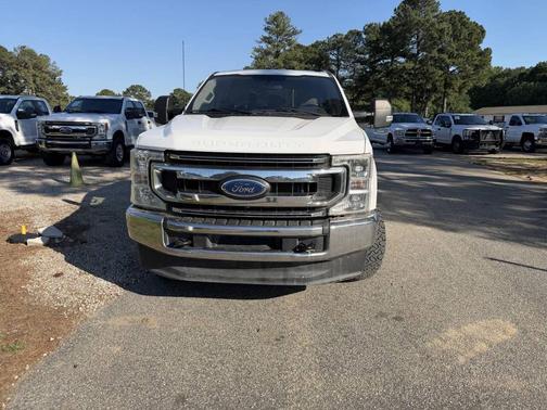 Oxford White 2022 Ford F-250 XL