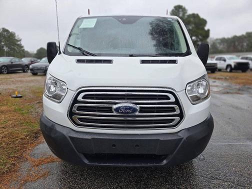 2017 Ford Transit-250 Base