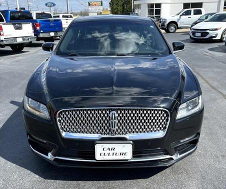 2017 Lincoln Continental Premiere
