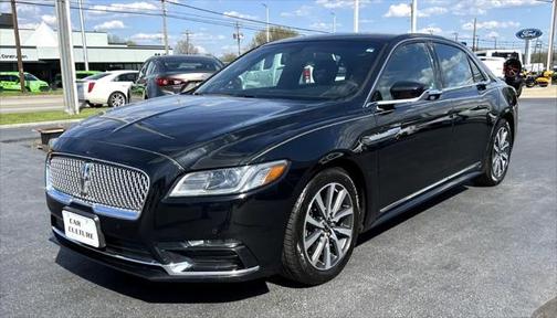 2017 Lincoln Continental Premiere
