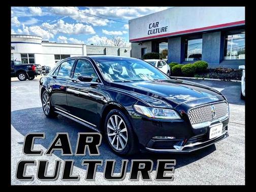 2017 Lincoln Continental Premiere
