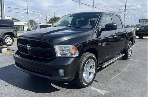 2016 RAM 1500 Tradesman/Express