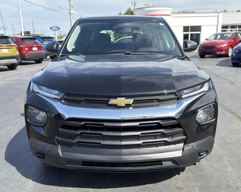 Mosaic Black Metallic 2021 Chevrolet Trailblazer LS