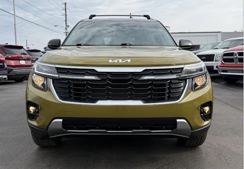 2024 Kia Seltos S