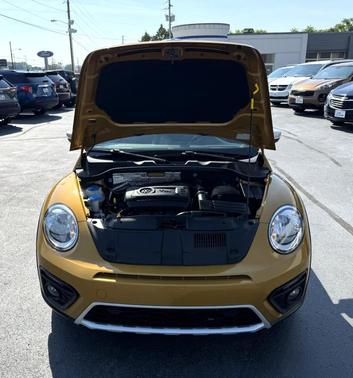 2017 Volkswagen Beetle 1.8T Dune