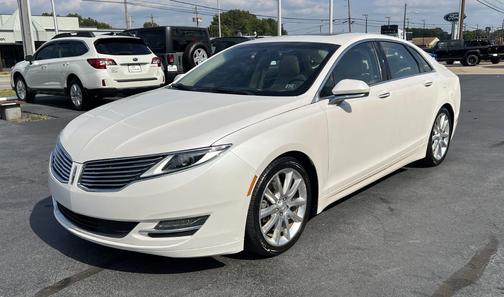 2016 Lincoln MKZ Base