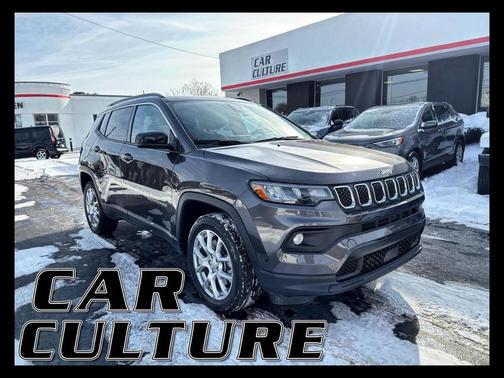 2023 Jeep Compass Latitude Lux