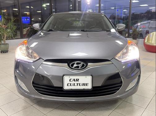 2013 Hyundai Veloster Base