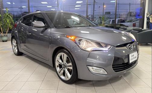 2013 Hyundai Veloster Base