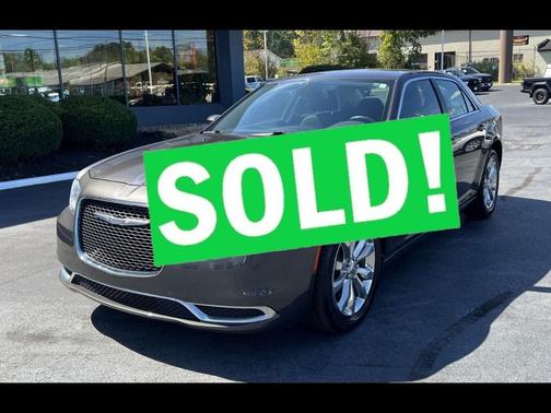 2020 Chrysler 300 Touring