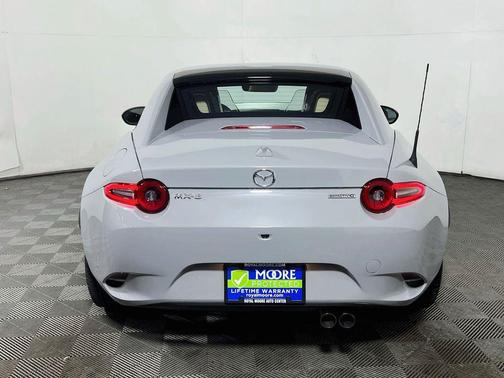 Aero Gray Metallic 2026 Mazda MX-5 Miata Grand Touring