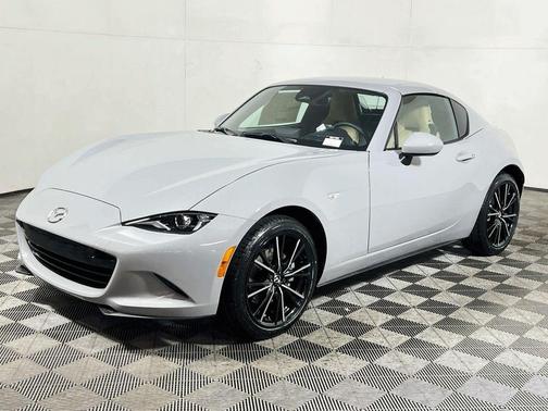 Aero Gray Metallic 2026 Mazda MX-5 Miata Grand Touring