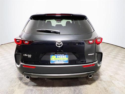 2025 Mazda CX-50 2.5 S Preferred Package