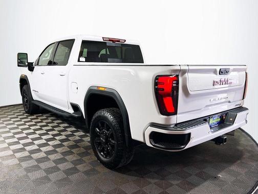Summit White 2026 GMC Sierra 3500 AT4