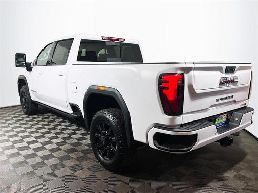 2025 GMC Sierra 3500 AT4