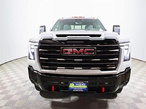 2025 GMC Sierra 2500 AT4X