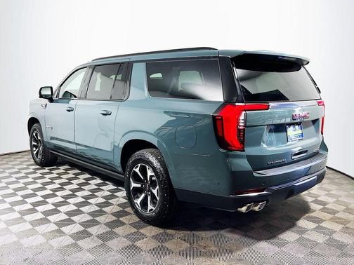 Midnight Pine 2026 GMC Yukon XL AT4