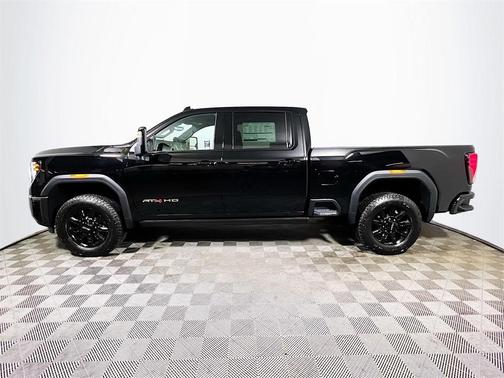 2025 GMC Sierra 3500 AT4