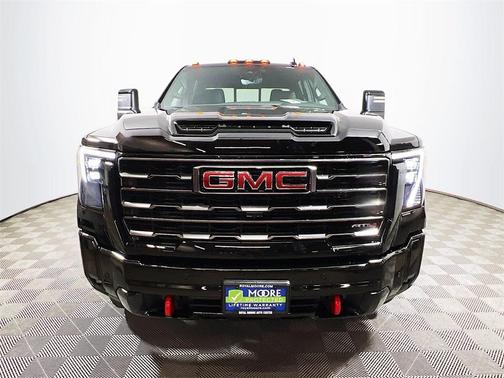2025 GMC Sierra 3500 AT4