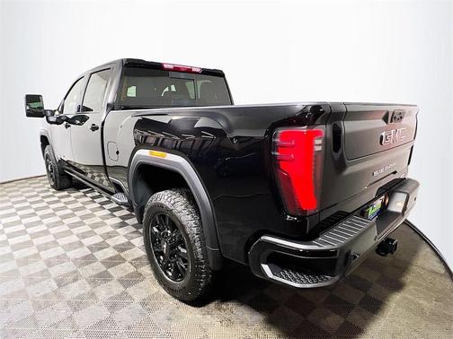 2025 GMC Sierra 3500 AT4