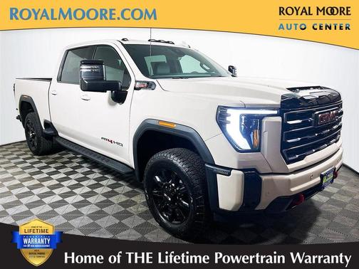 White Sand 2026 GMC Sierra 3500 AT4