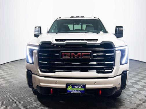 White Sand 2026 GMC Sierra 3500 AT4