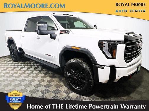 Summit White 2026 GMC Sierra 3500 AT4