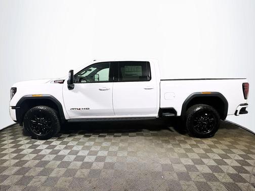 Summit White 2026 GMC Sierra 3500 AT4