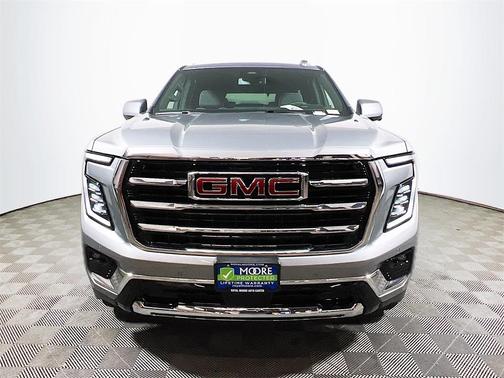 2025 GMC Yukon Elevation