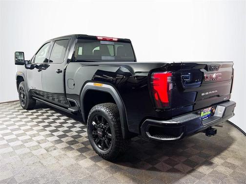 2025 GMC Sierra 3500 AT4