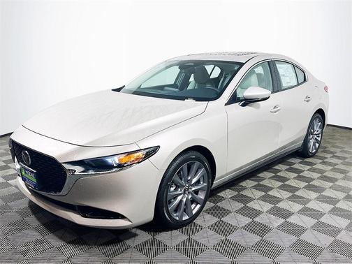 2025 Mazda Mazda3 FWD w/Preferred Package