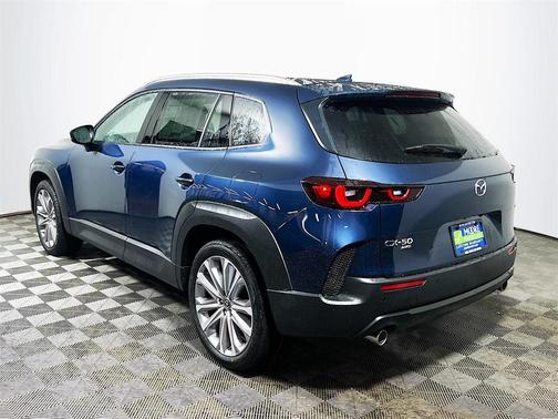 2026 Mazda CX-50 Premium