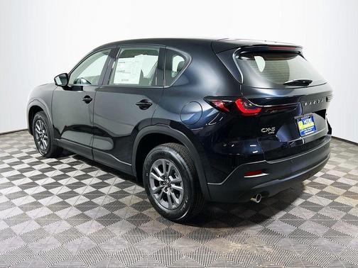 Jet Black Mica 2026 Mazda CX-5 2.5T