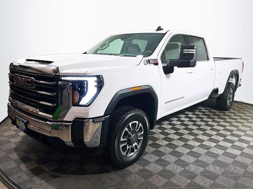 Summit White 2026 GMC Sierra 3500 SLE