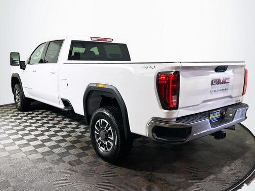 Summit White 2026 GMC Sierra 3500 SLE