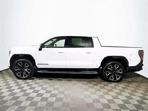 2025 GMC Sierra EV Denali