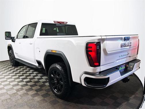 2026 GMC Sierra 3500 AT4