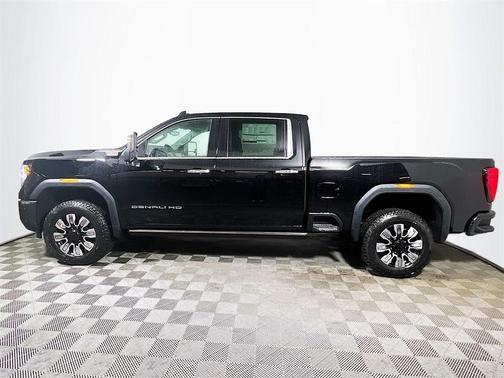 2025 GMC Sierra 3500 Denali