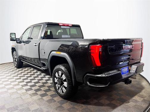 2025 GMC Sierra 3500 Denali