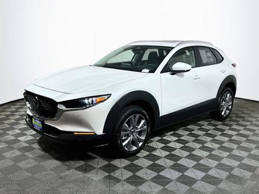 Snowflake White Pearl Mica 2026 Mazda CX-30 2.5 S Premium