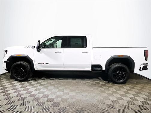 2025 GMC Sierra 3500 AT4