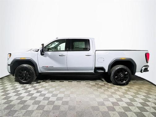 2025 GMC Sierra 3500 AT4