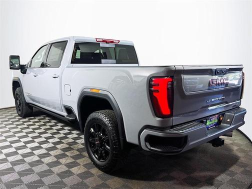 2025 GMC Sierra 3500 AT4