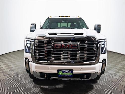 2026 GMC Sierra 3500 Denali