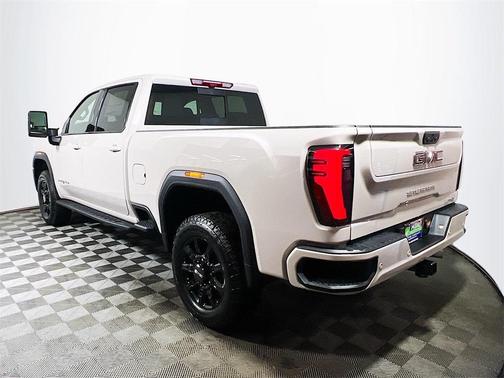 2026 GMC Sierra 3500 AT4