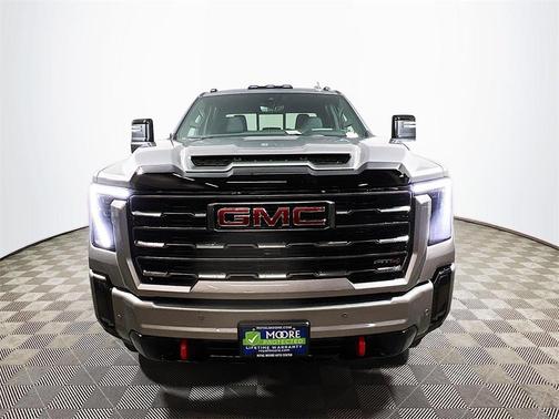 2025 GMC Sierra 3500 AT4