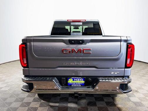 Sterling 2026 GMC Sierra 1500 SLT
