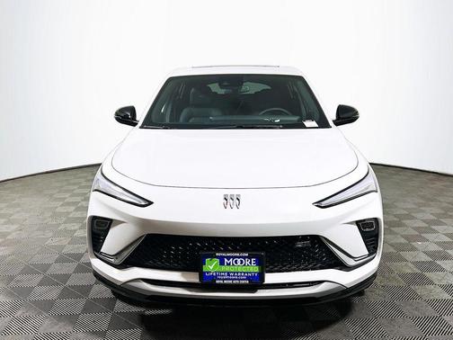 Summit White 2026 Buick Envista Sport Touring